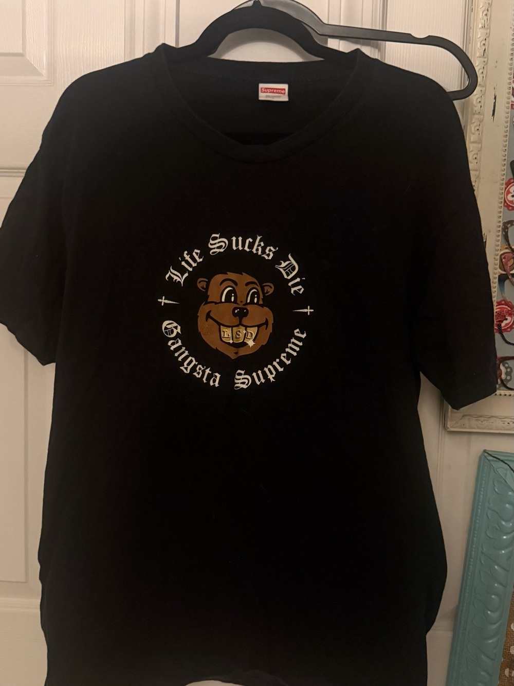 Supreme Black 'Life Sucks Die Gangsta Supreme' Graphic Tee